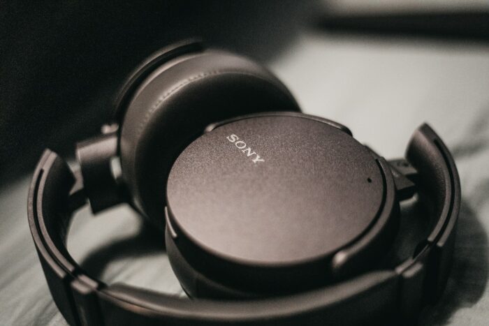 black and silver sony headphones